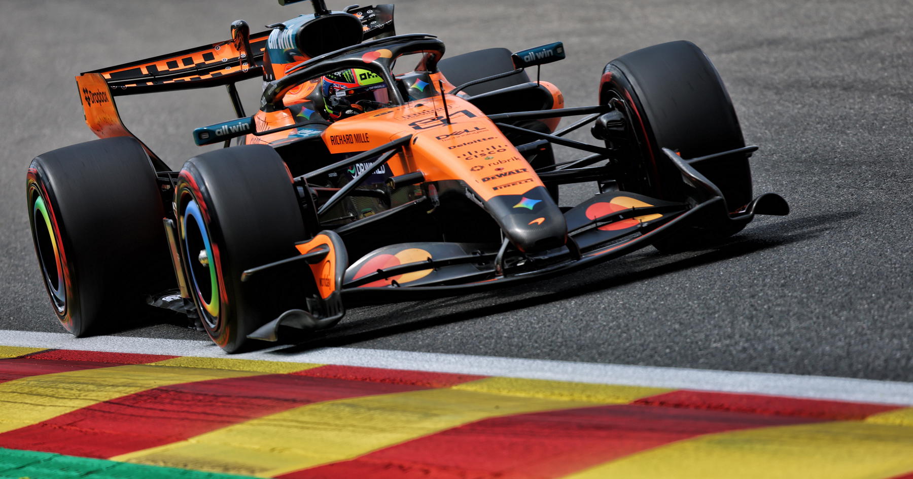 Oscar Piastri details impact of surprise Spa setback after qualifying struggle source thumbnail