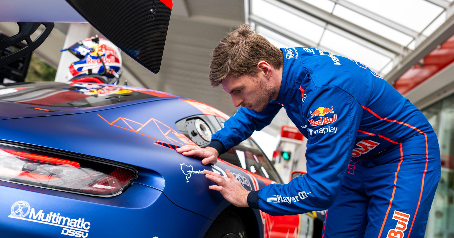 Max Verstappen reacts as 'incredibly tough' Nurburgring target achieved source thumbnail