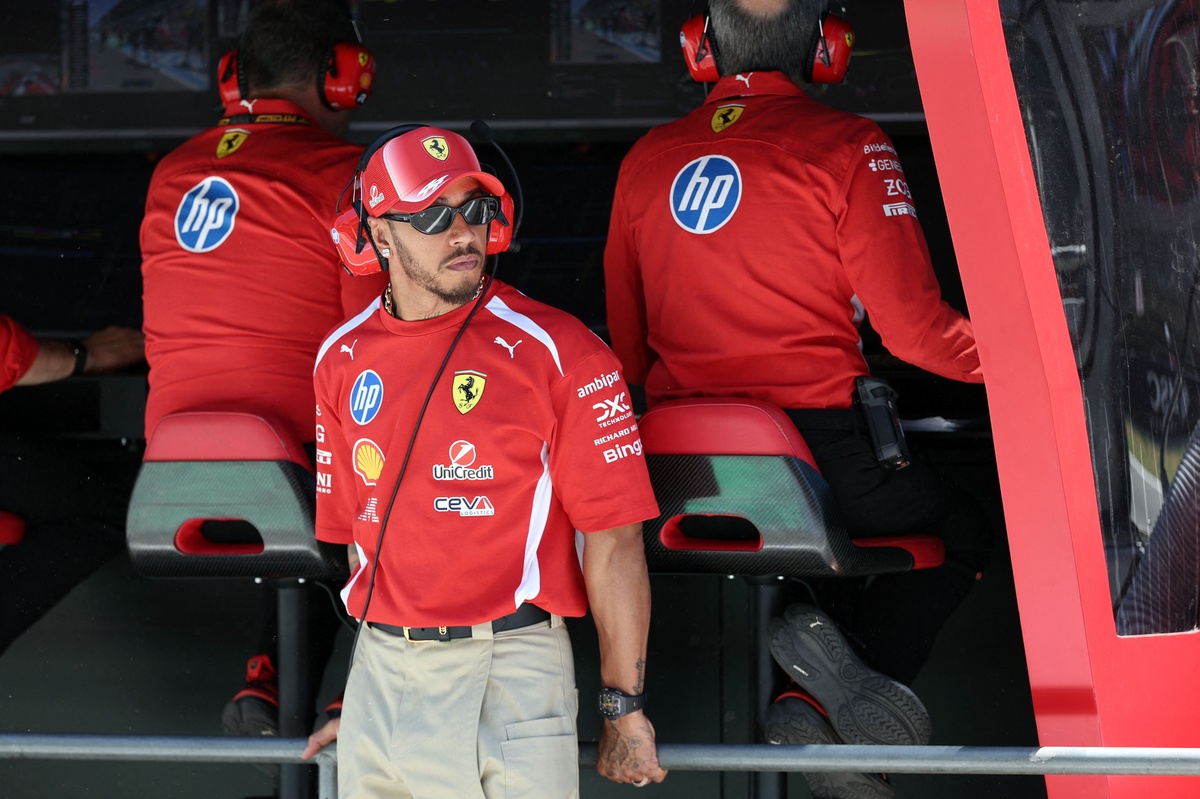 "Ferrari should be the innovators": Lewis Hamilton pleased Ferrari was bold in its 2026 F1 design source thumbnail
