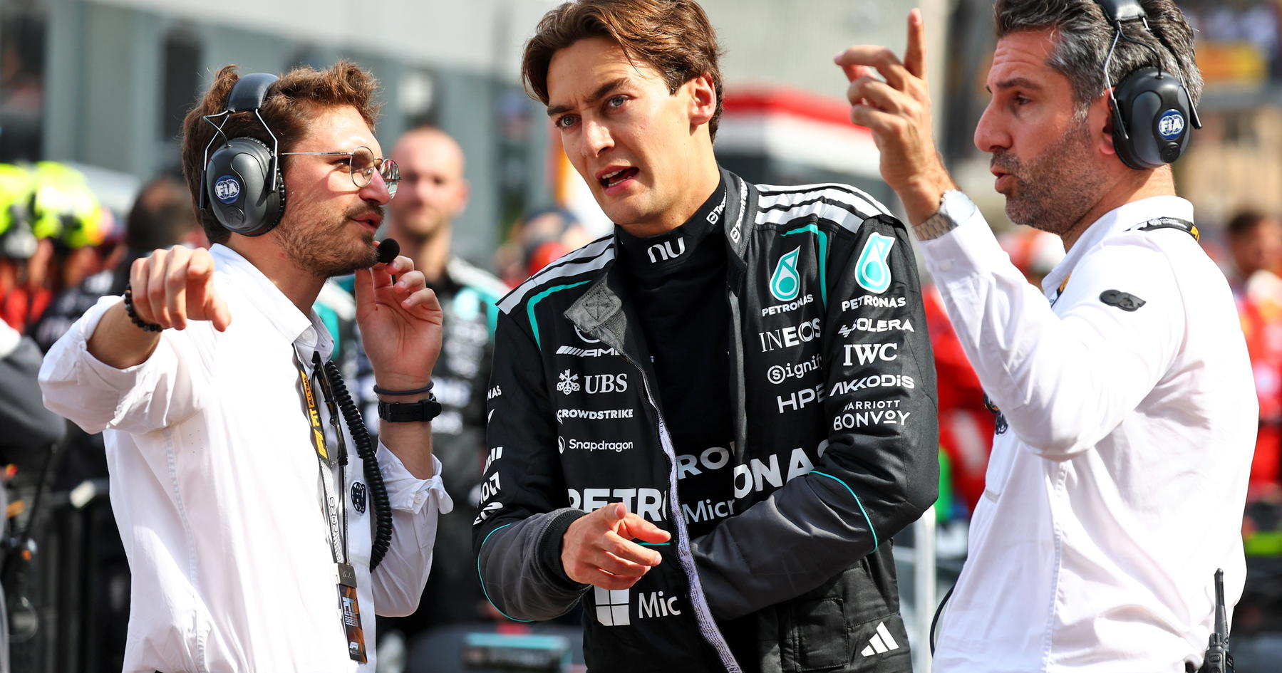 Toto Wolff hands George Russell instruction following Mercedes misery source thumbnail