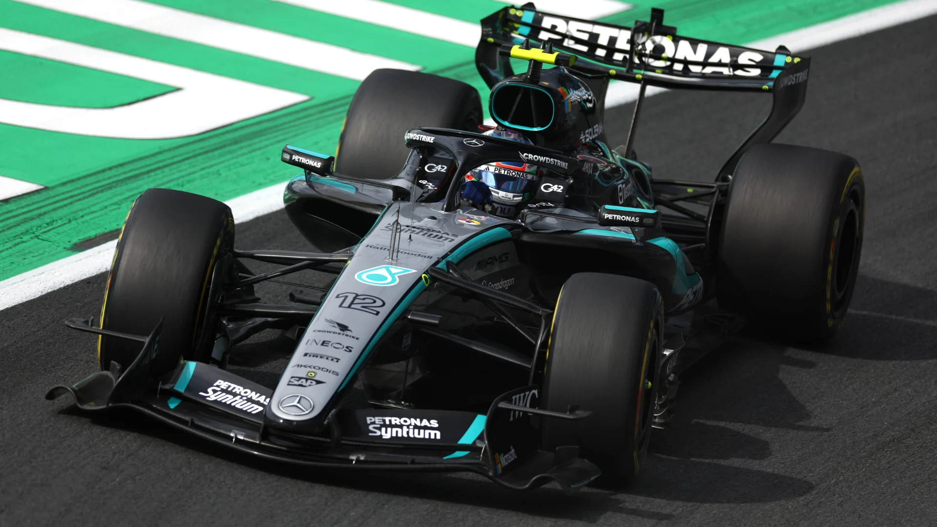 Antonelli leads Norris and Russell in Dutch GP FP1 thumbnail
