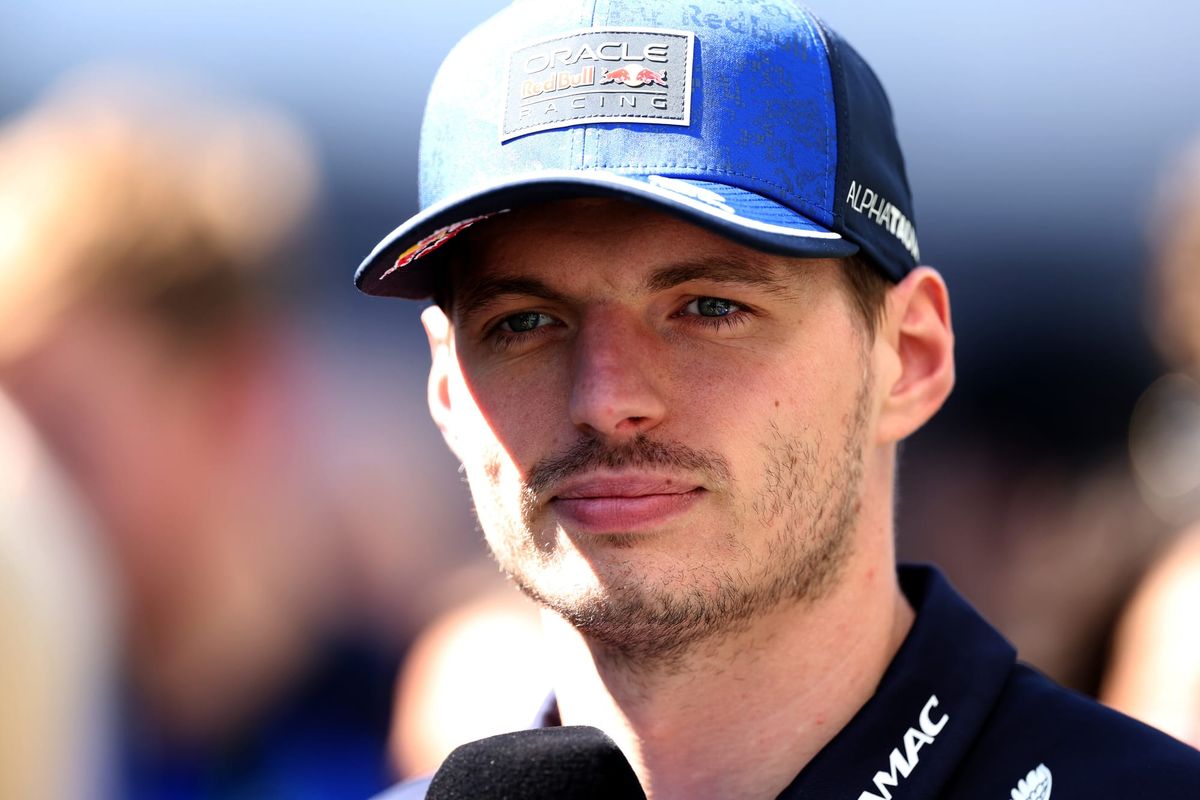 Verstappen suggests 2027 engine proposal would keep him in F1 source thumbnail