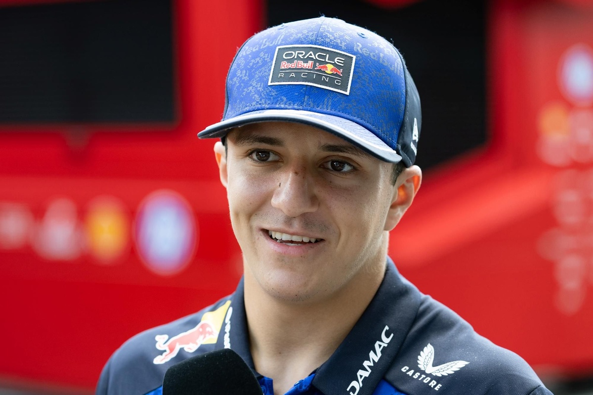 Isack Hadjar explains Red Bull "culture shock" after Racing Bulls move source thumbnail