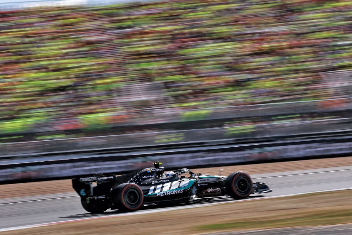 Antonelli beats the Ferraris to pole in British GP 2026 F1 qualifying thumbnail