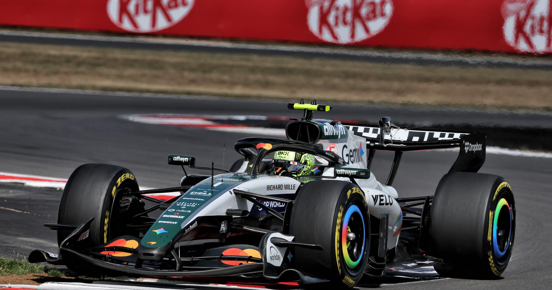 Lando Norris delivers startling McLaren verdict after 'pretty shocking' British GP source thumbnail