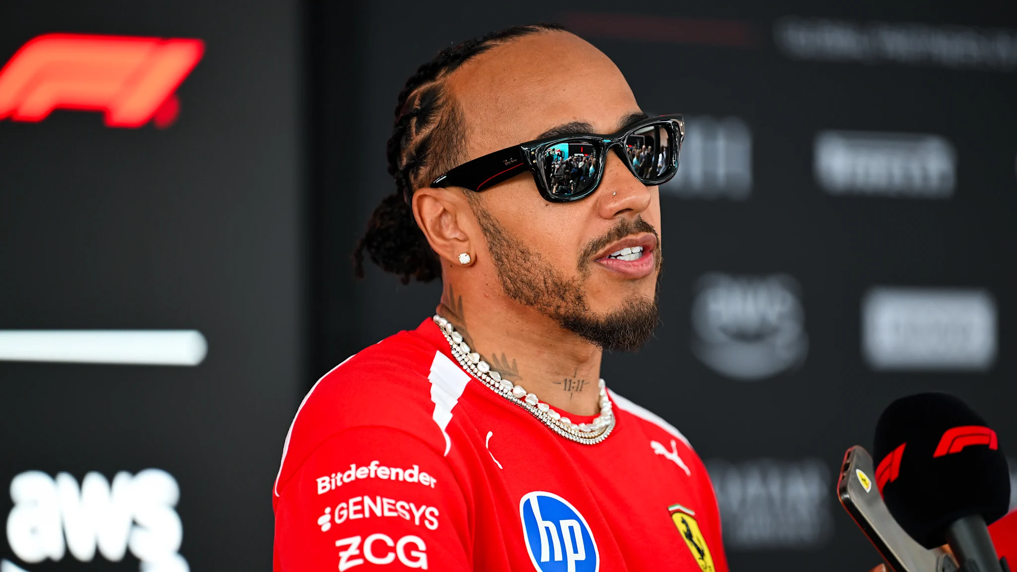 Hamilton responds to Ferrari favourites tag in Monaco source thumbnail