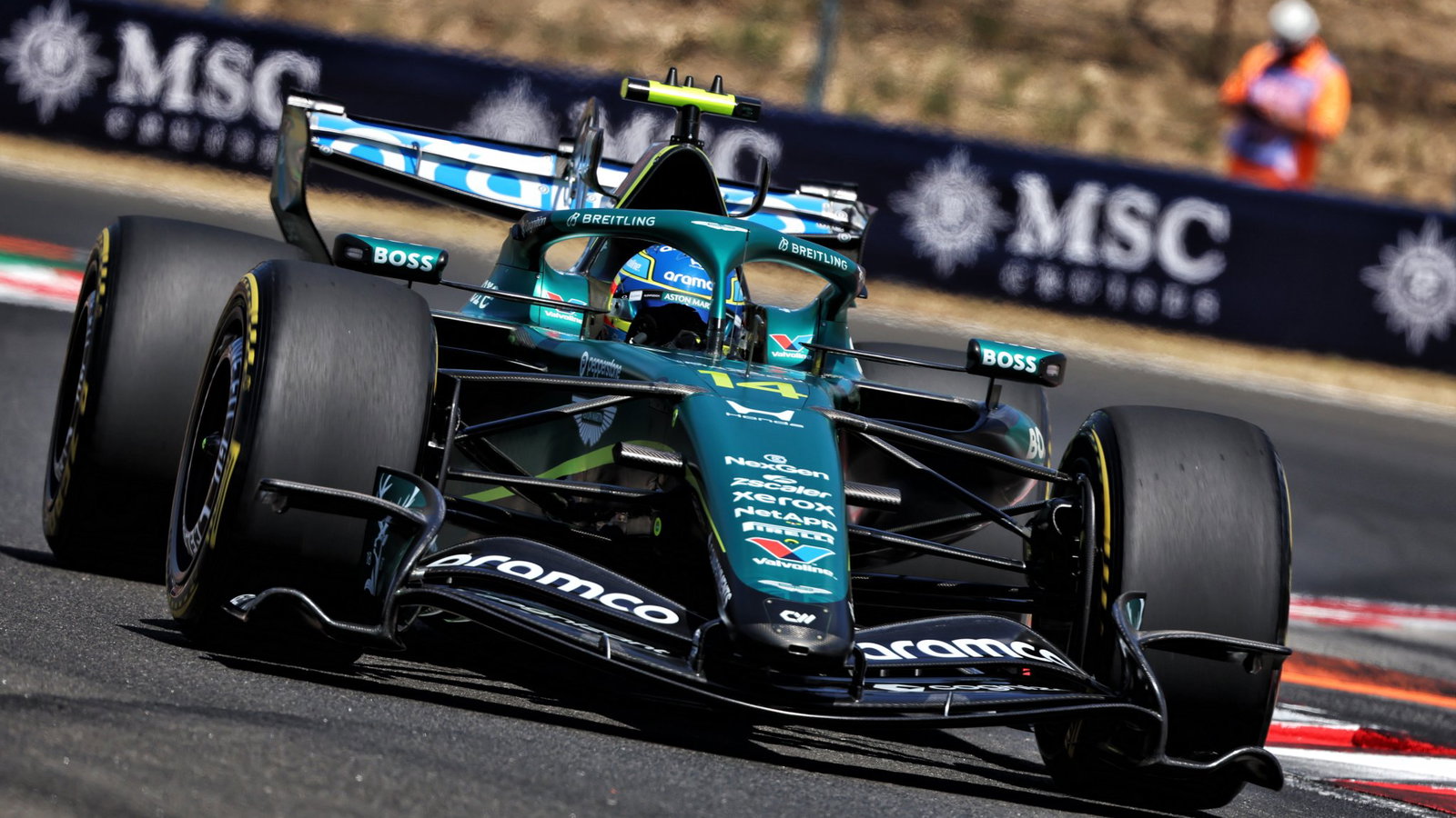 'We shouldn't be racing them' - Aston Martin rival's 'pain' over its F1 car gains source thumbnail