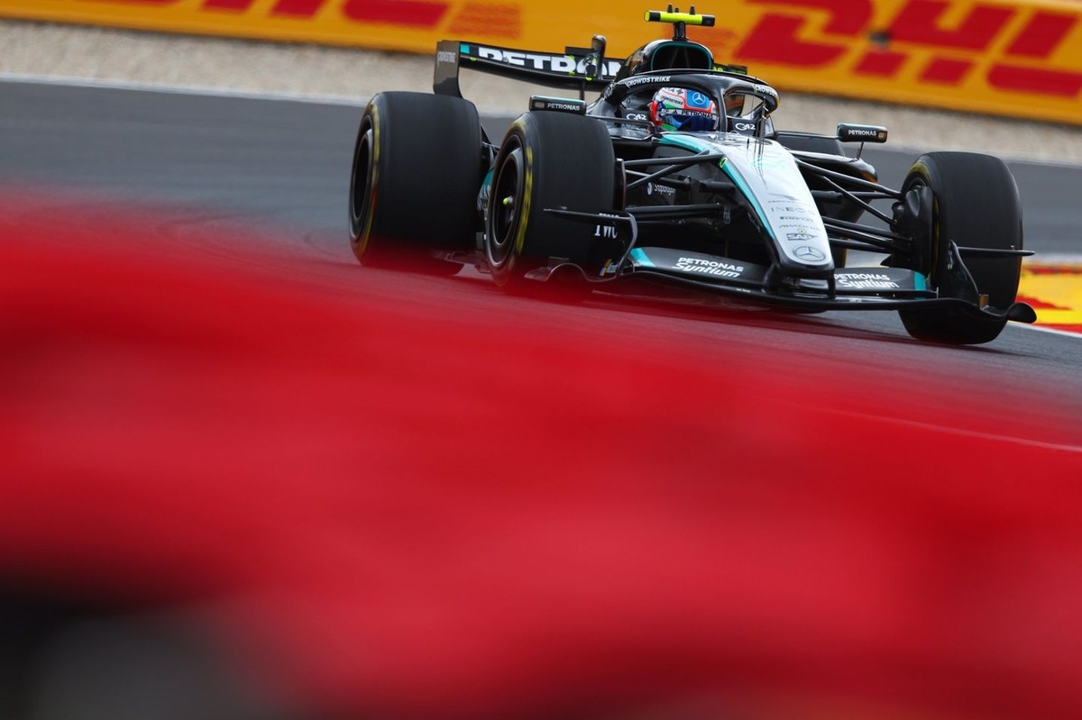 F1 Belgian GP: Kimi Antonelli headlines FP2 over Lando Norris as Pierre Gasly causes red flag thumbnail
