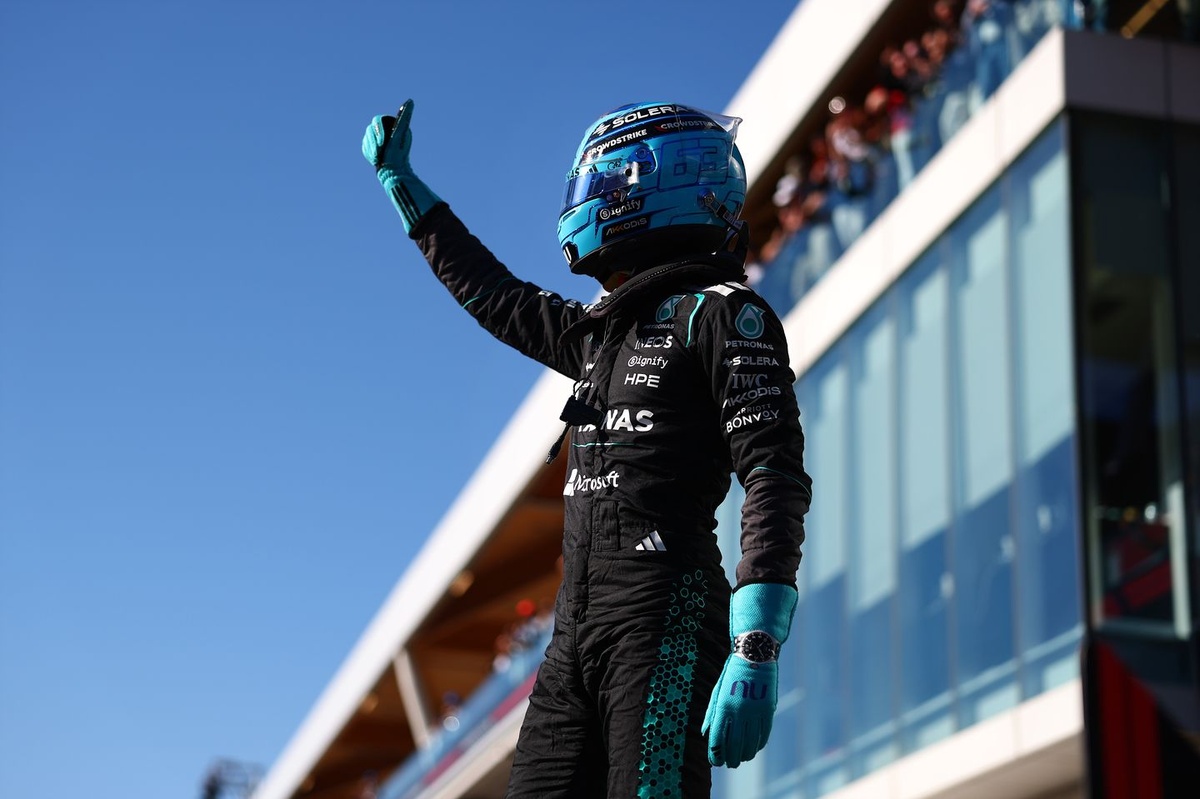 F1 Canadian GP: George Russell defeats Kimi Antonelli to Canada F1 sprint pole thumbnail