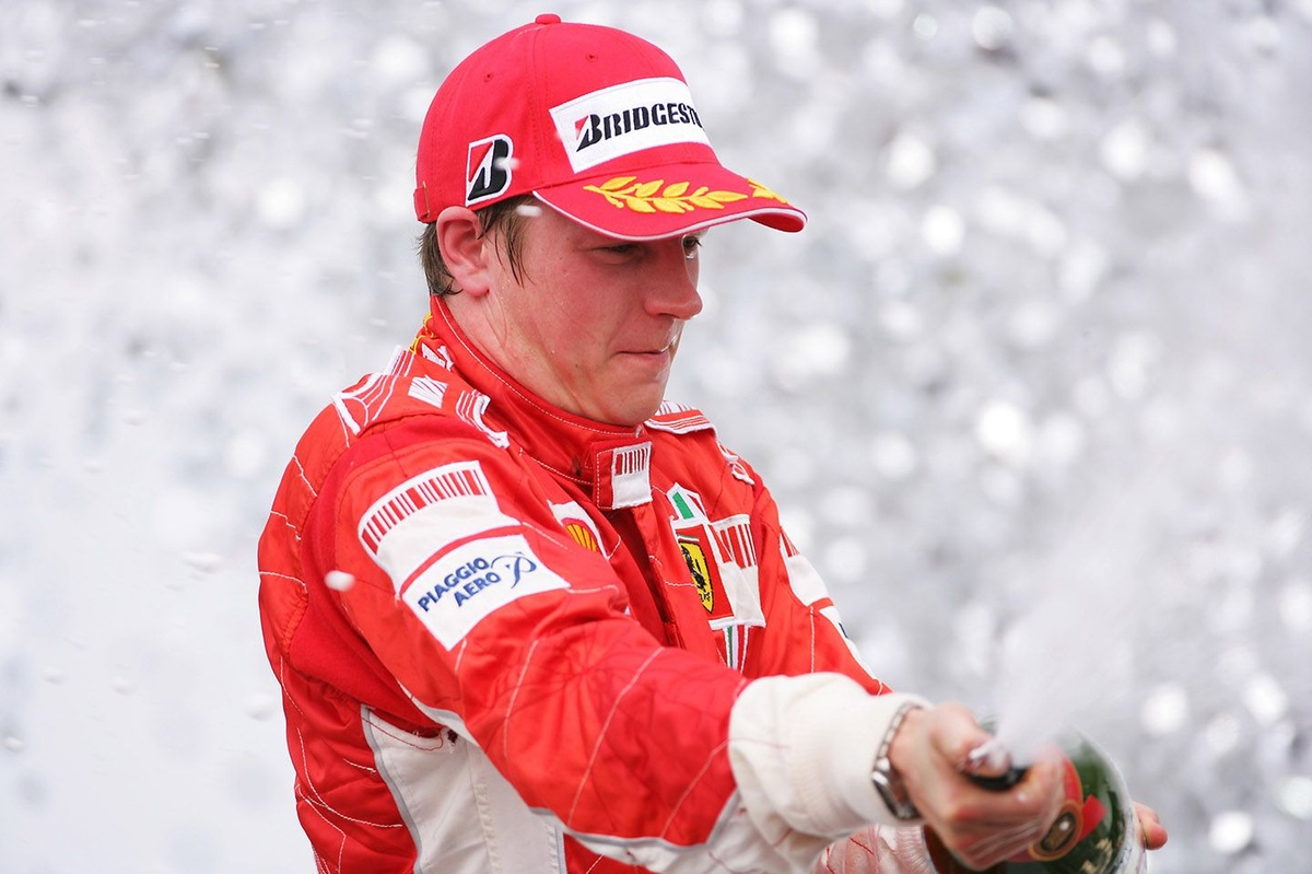 Otmar Szafnauer reveals failed Kimi Raikkonen bid involving "Angry Birds" founders source thumbnail