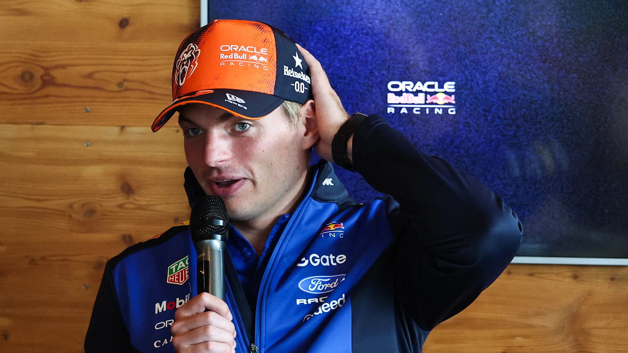 Verstappen explains why he chose to stay with Red Bull thumbnail
