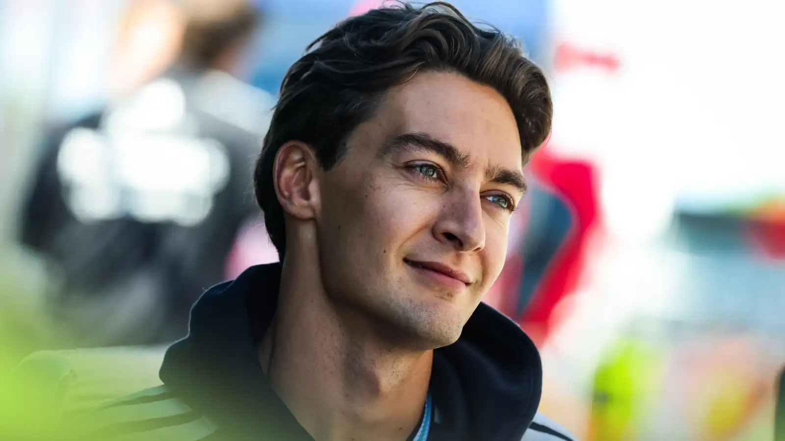 George Russell refuses title panic as Mercedes weakness comes under spotlight source thumbnail