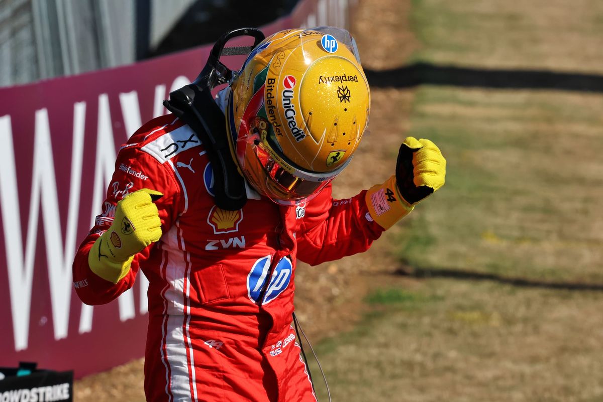 Hamilton beats Antonelli to Silverstone F1 sprint pole thumbnail