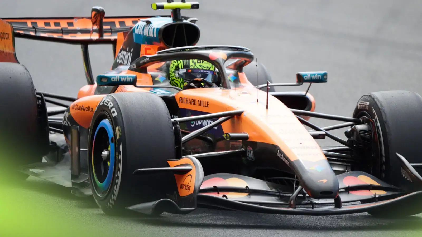 McLaren F1 2027 boost after Stella ‘heavy price' admission source thumbnail