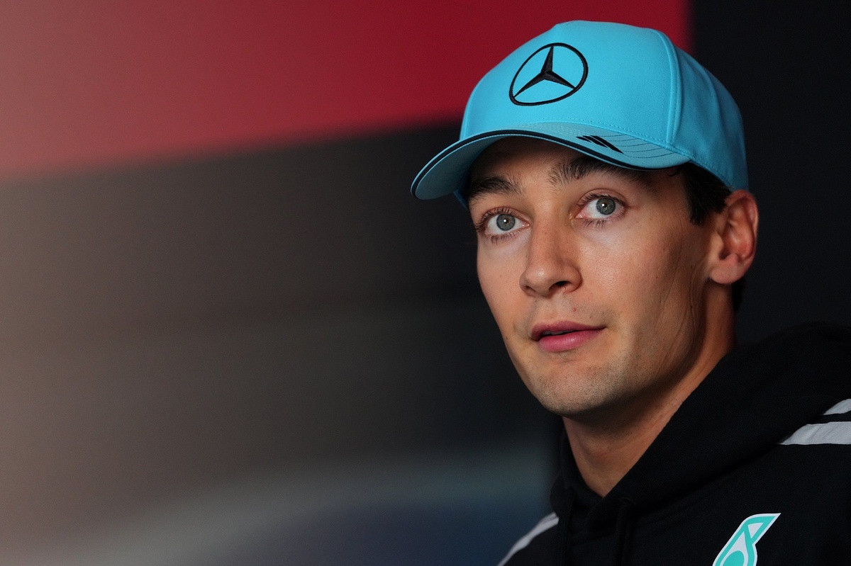 George Russell still carries scars from 2020 Mercedes F1 call-up source thumbnail