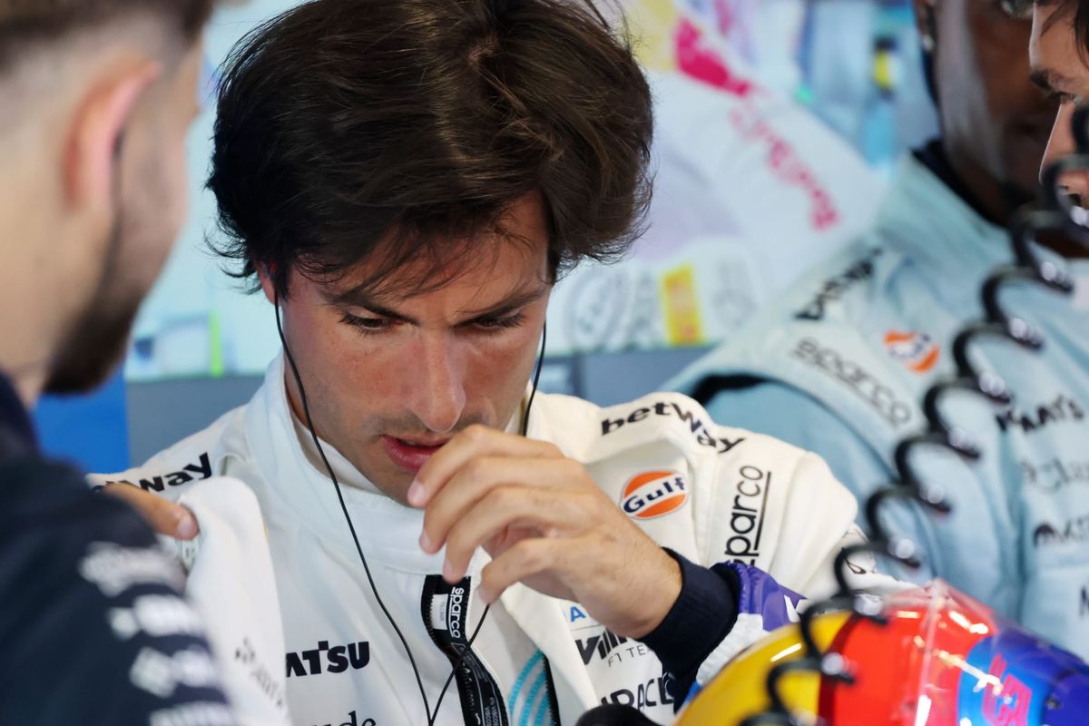 3-place grid penalty? Sainz proposes new F1 red flag rule source thumbnail