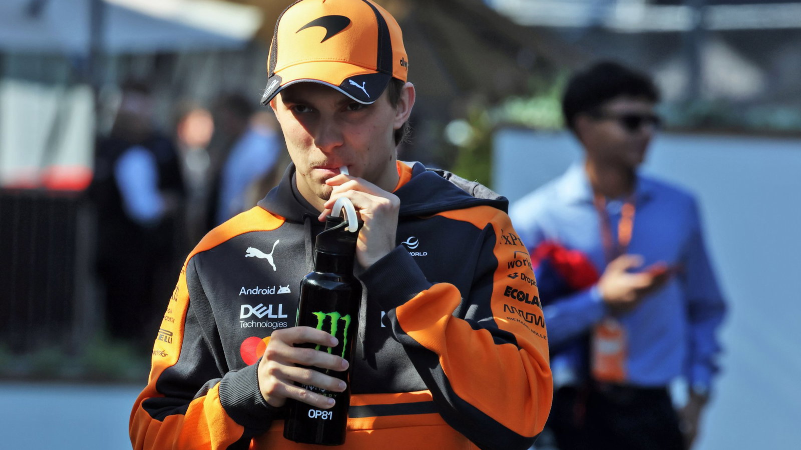 Oscar Piastri offers response to Red Bull's rumoured pursuit of him source thumbnail