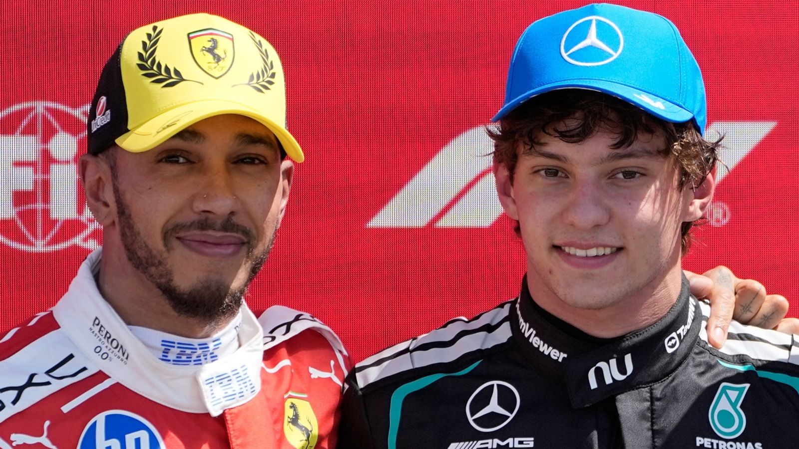British GP: Hamilton, Antonelli to resume Silverstone battle in qualifying LIVE! thumbnail