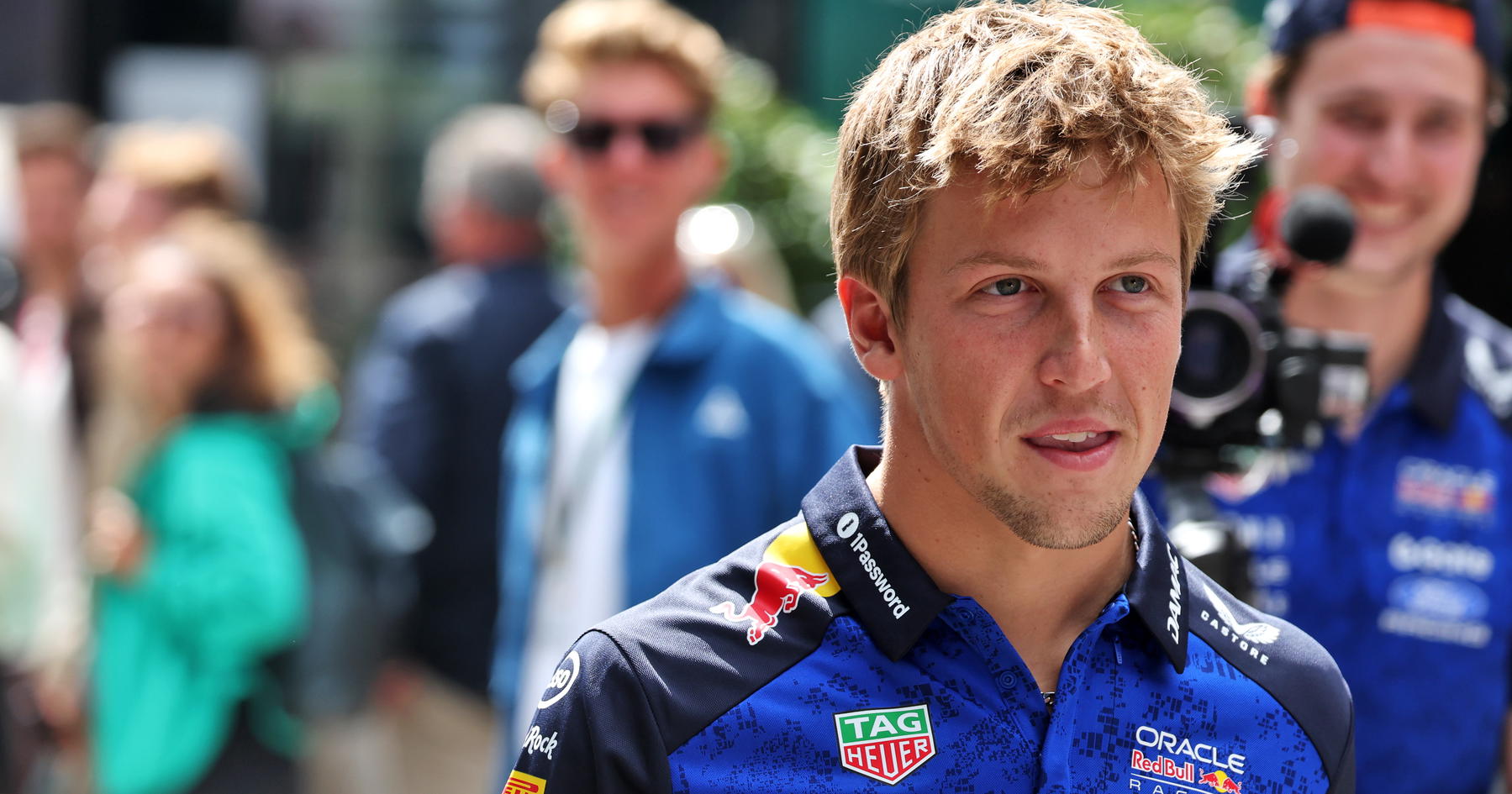 Liam Lawson assesses Red Bull 'risk' after surprising call-up thumbnail