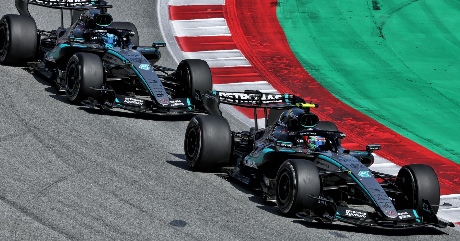 Kimi Antonelli and George Russell set for Mercedes team orders source thumbnail