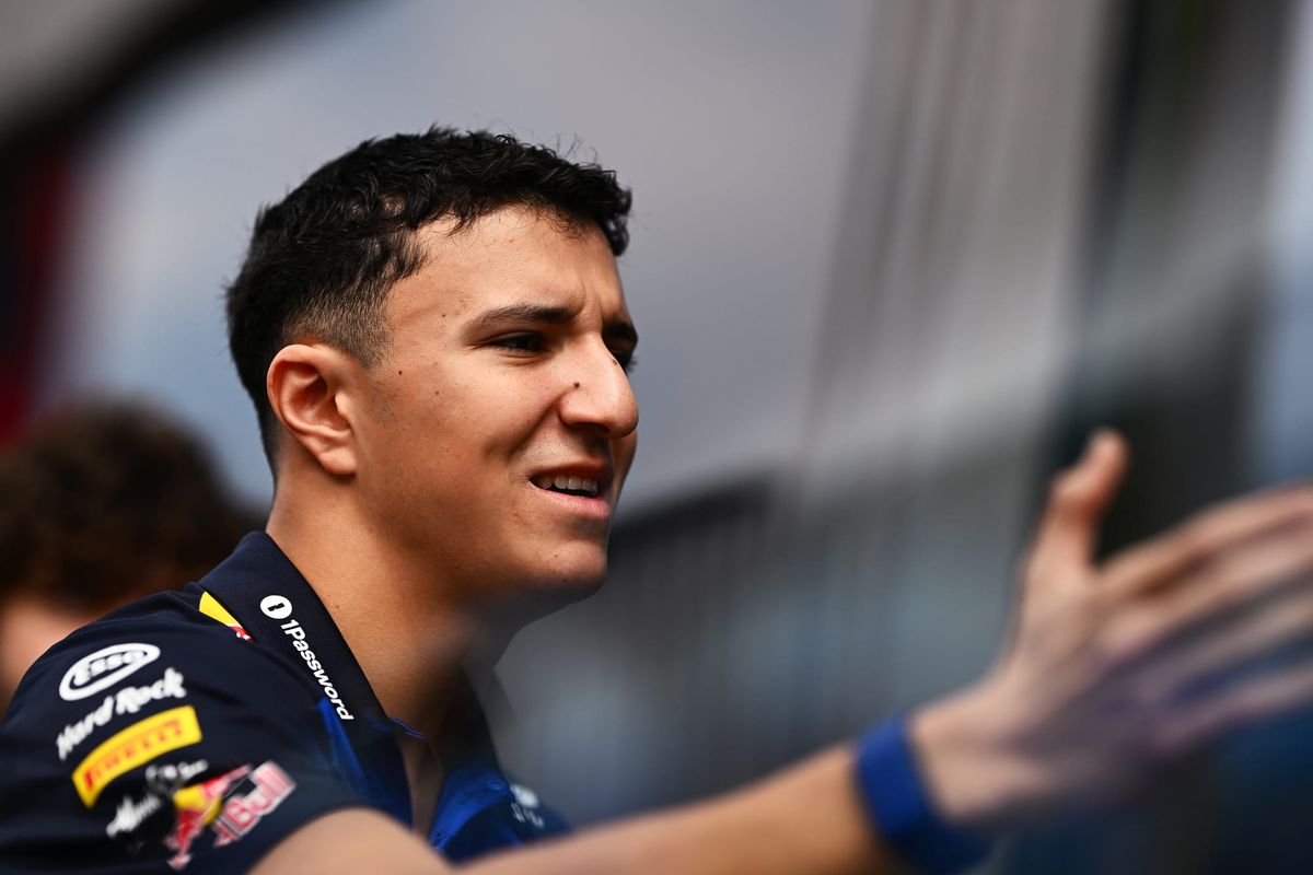 Hadjar reportedly in doubt for Dutch GP, Lawson on standby thumbnail