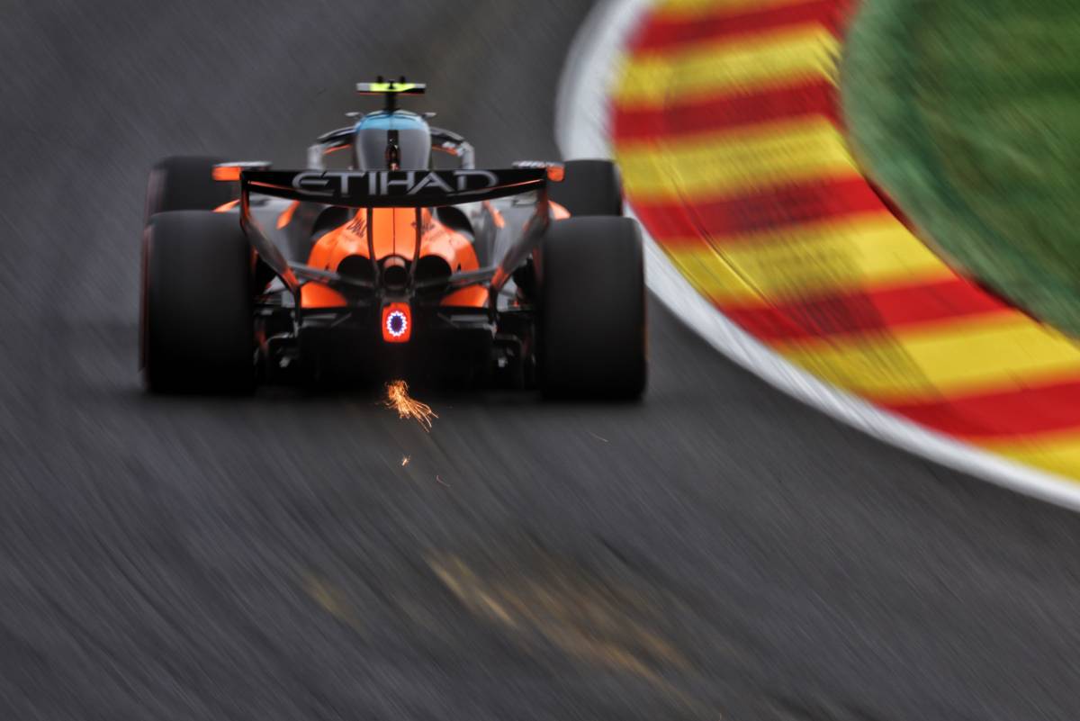 Norris reckons Mercedes used higher power mode in Spa FP2 source thumbnail