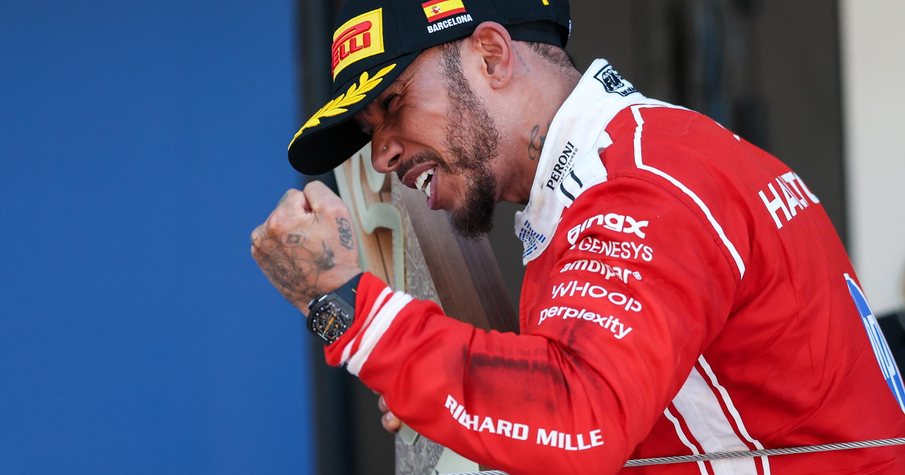 Lewis Hamilton 'unplugged from the matrix' over fierce online criticism source thumbnail