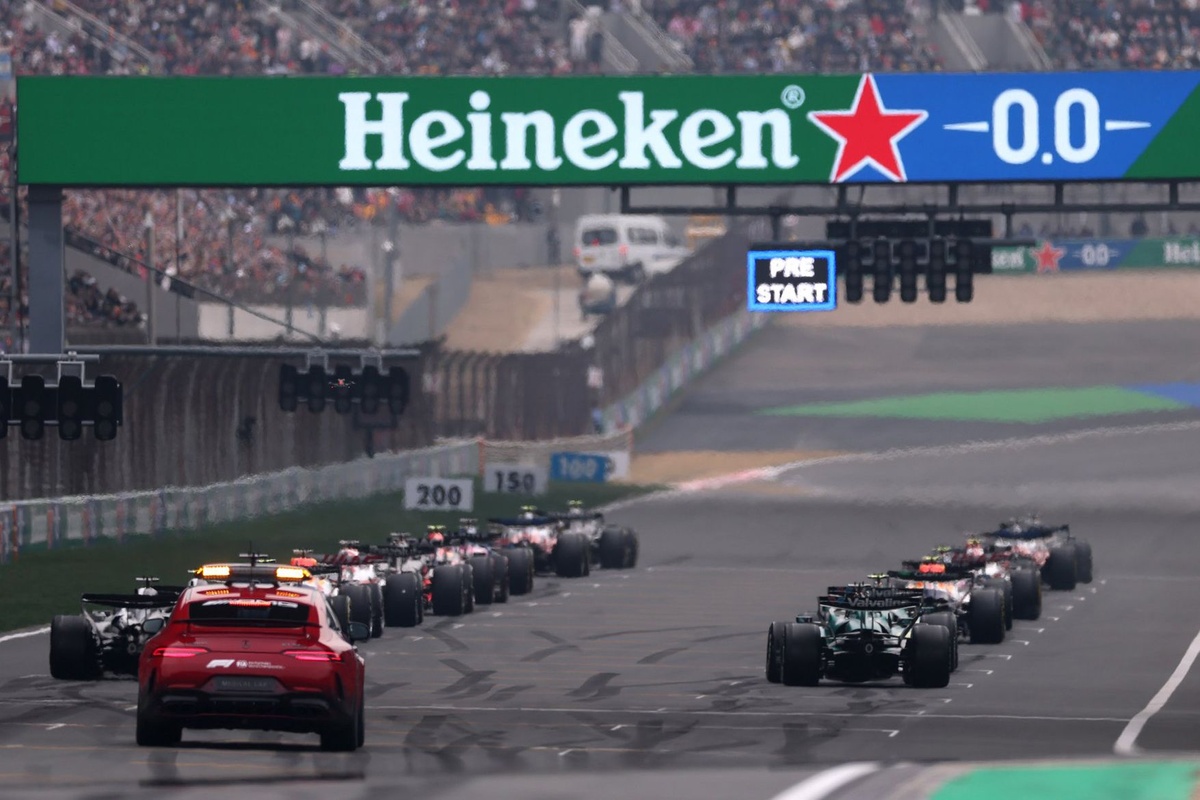 F1 pre-start procedure to stay despite FIA saying it is no longer a safety issue source thumbnail
