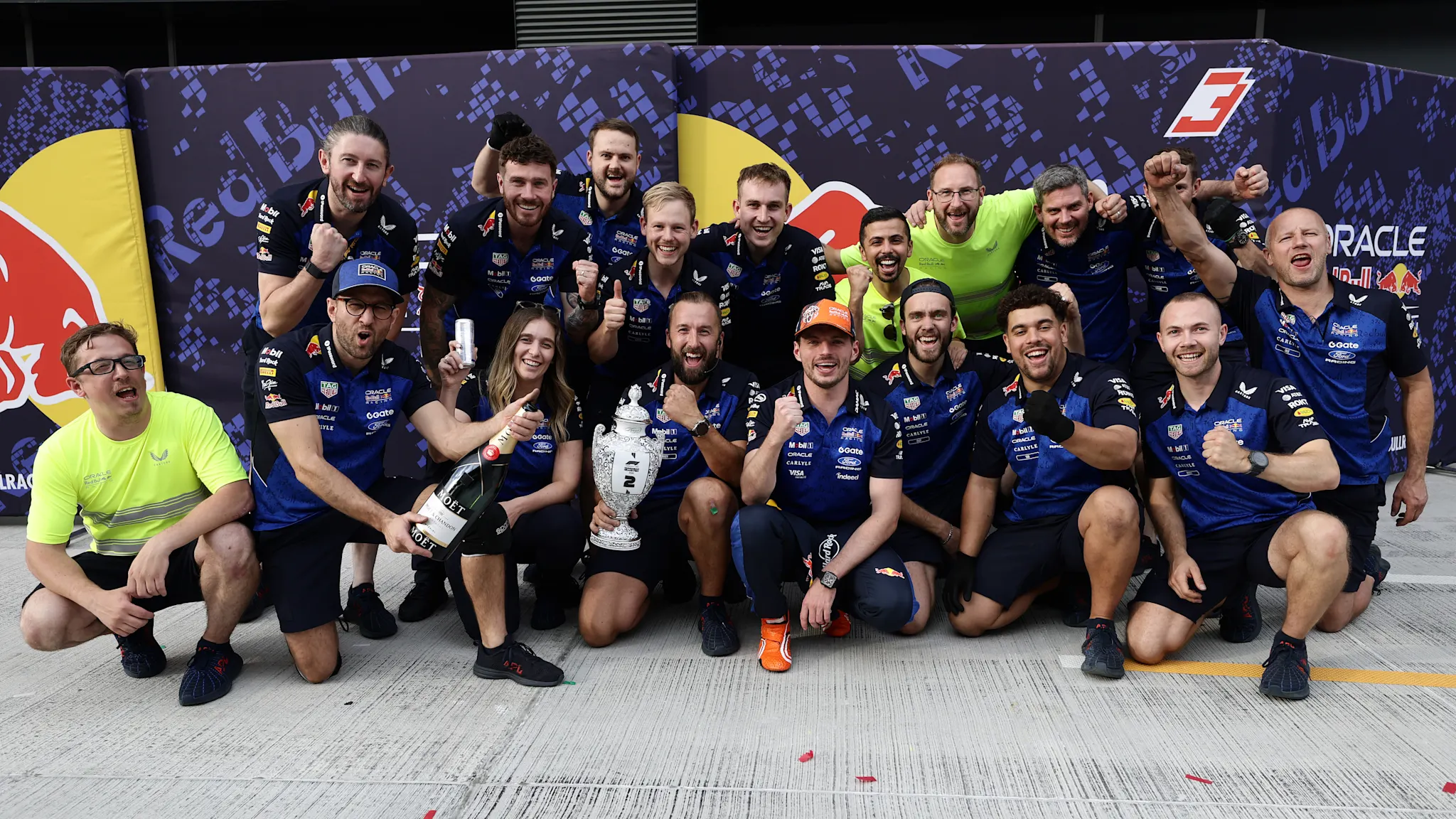 How Verstappen's P2 was helped by ‘spicy’ strategy calls source thumbnail