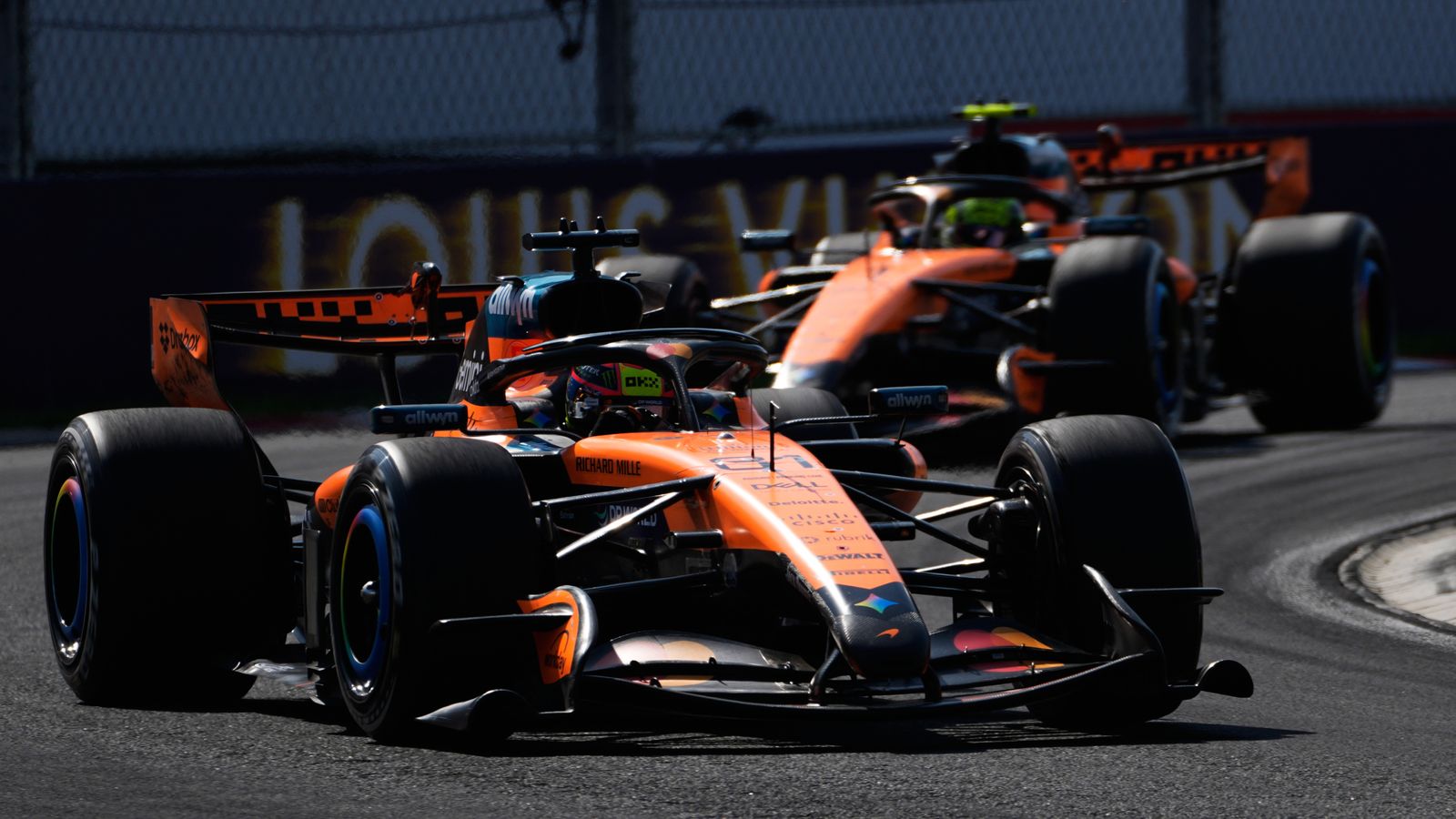 Stella issues rivals warning over McLaren 'momentum' in title battles source thumbnail