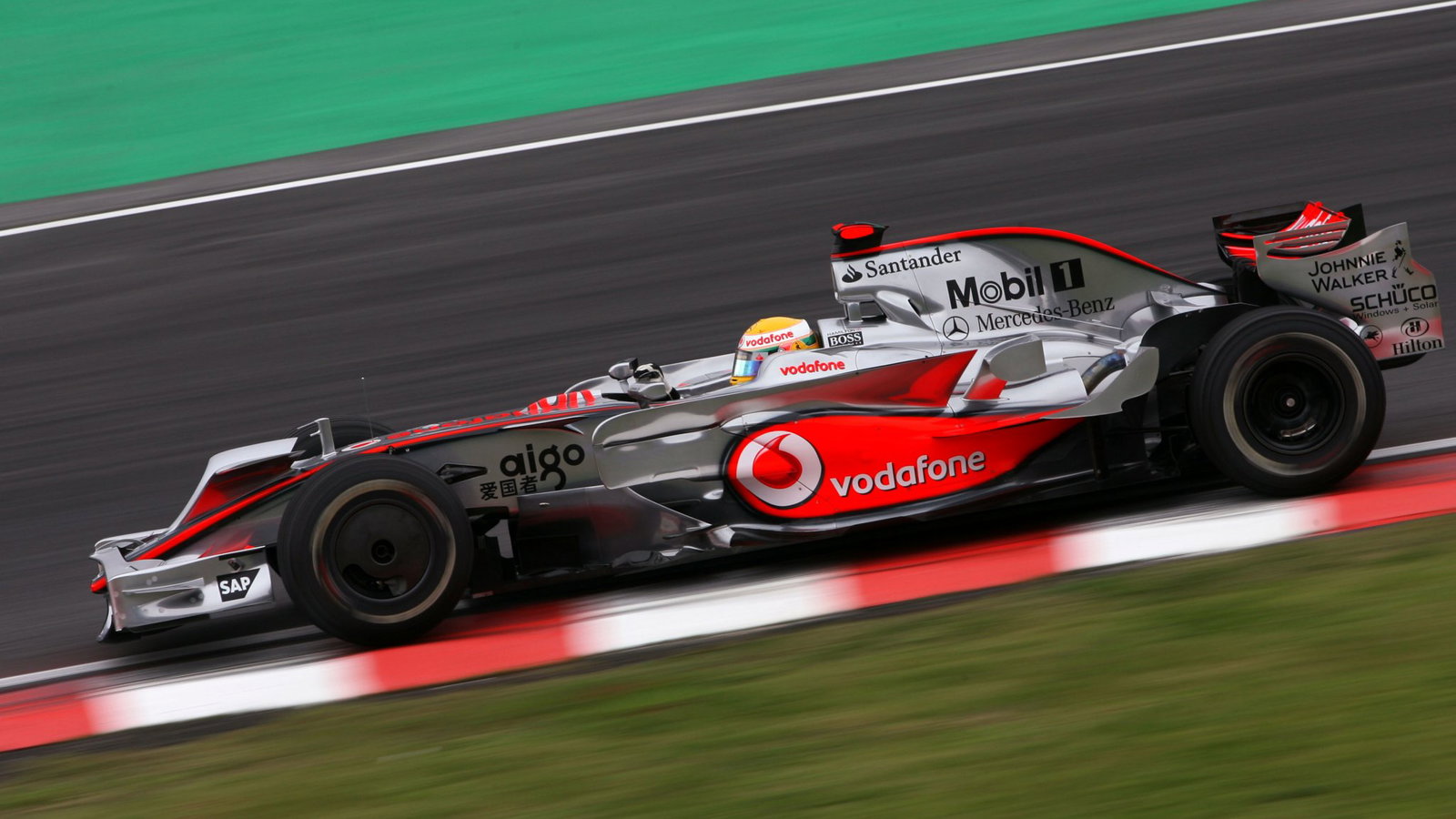 ‘A big smile on my face' - What it’s like to drive an old F1 car for a current driver source thumbnail