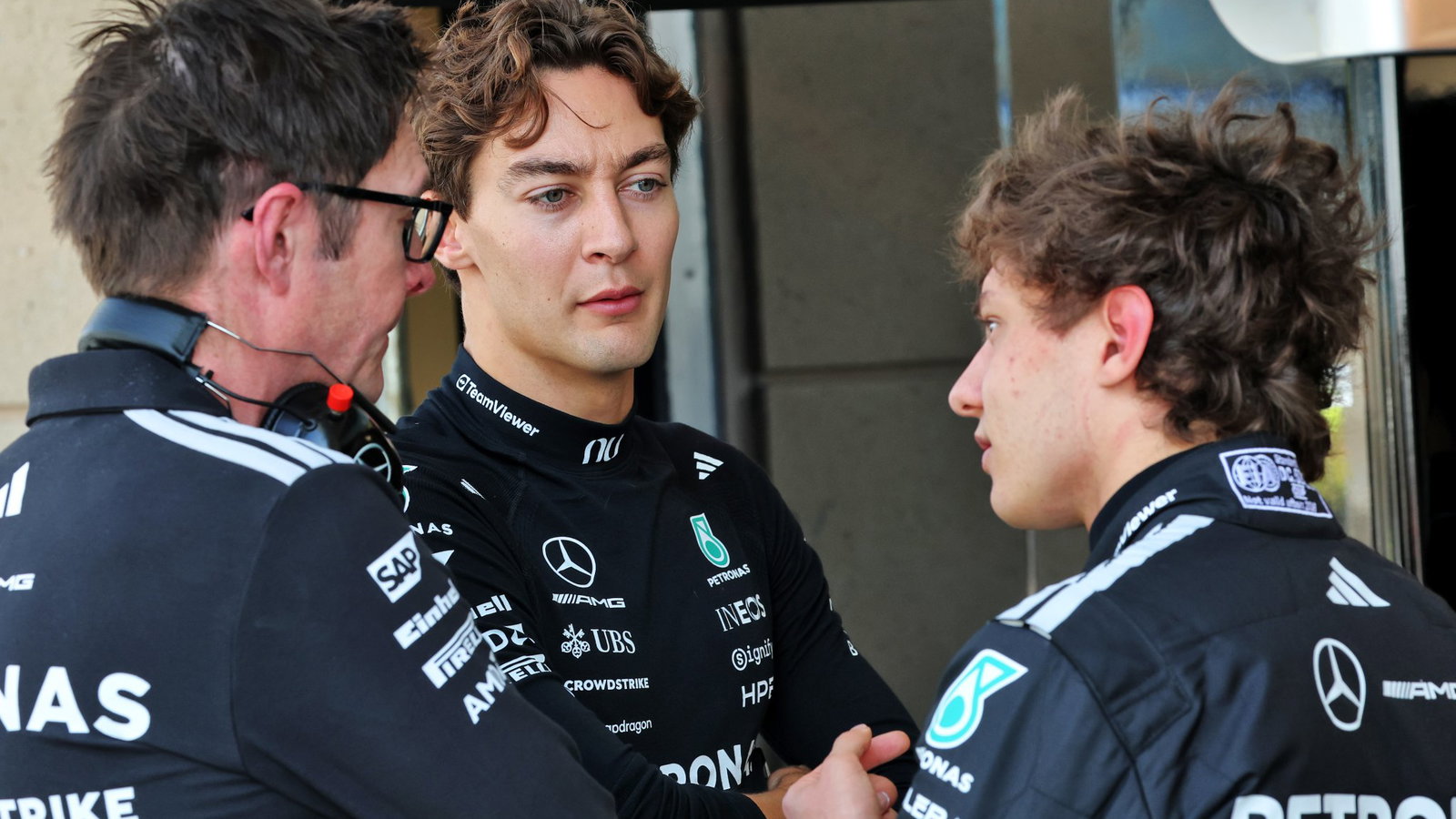 Mercedes reveal F1 upgrade plan to combat Ferrari threat thumbnail