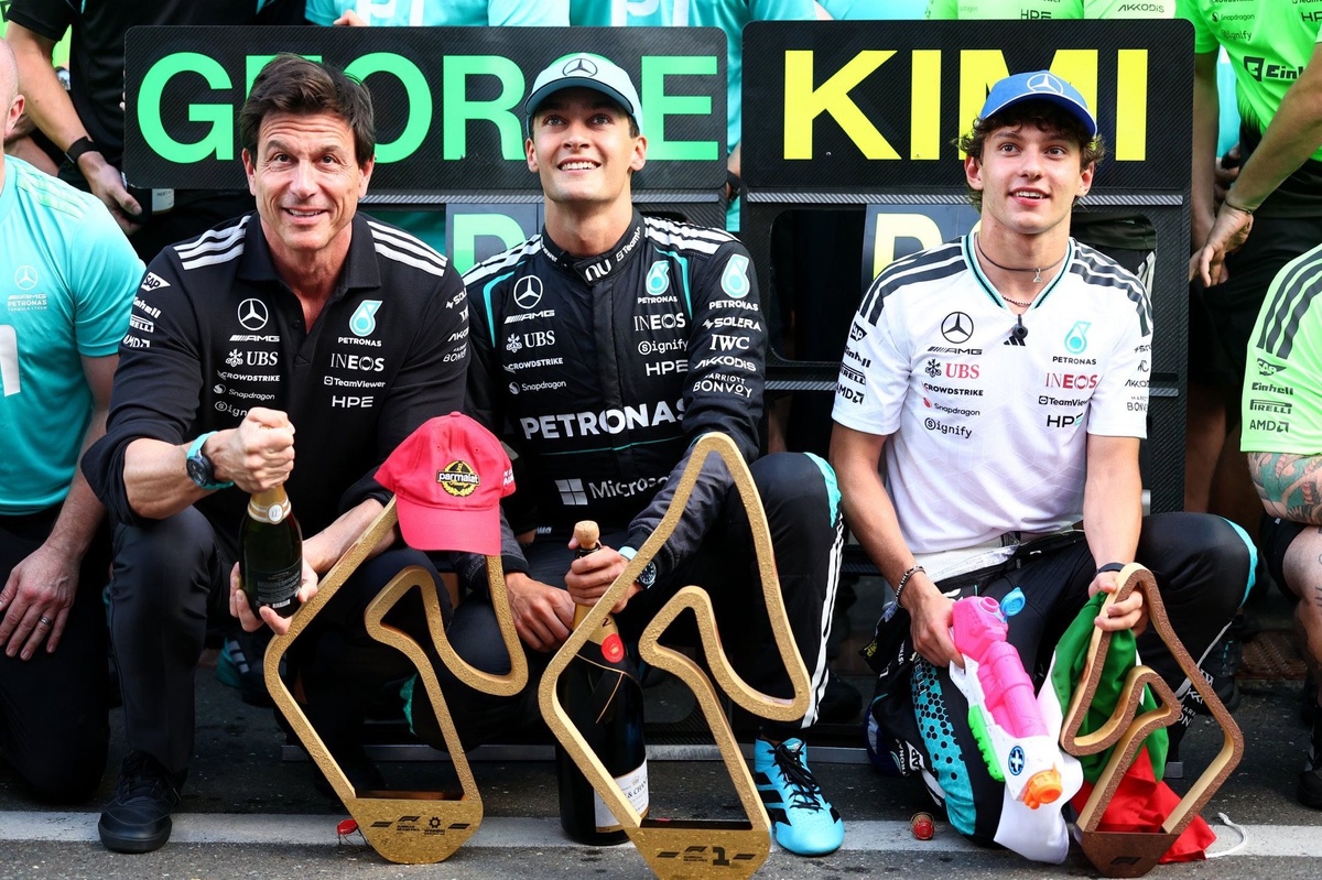 Damon Hill compares George Russell-Kimi Antonelli battle to 1996 F1 rivalry thumbnail