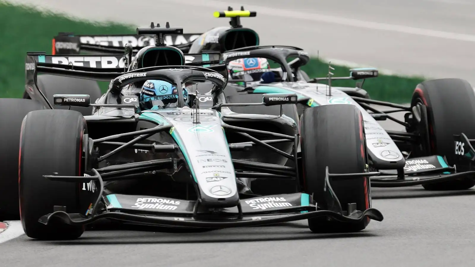 George Russell and Kimi Antonelli errors exposed in gripping Mercedes duel thumbnail