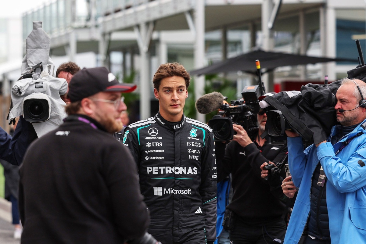George Russell "lost for words" after heartbreaking Canadian GP exit thumbnail