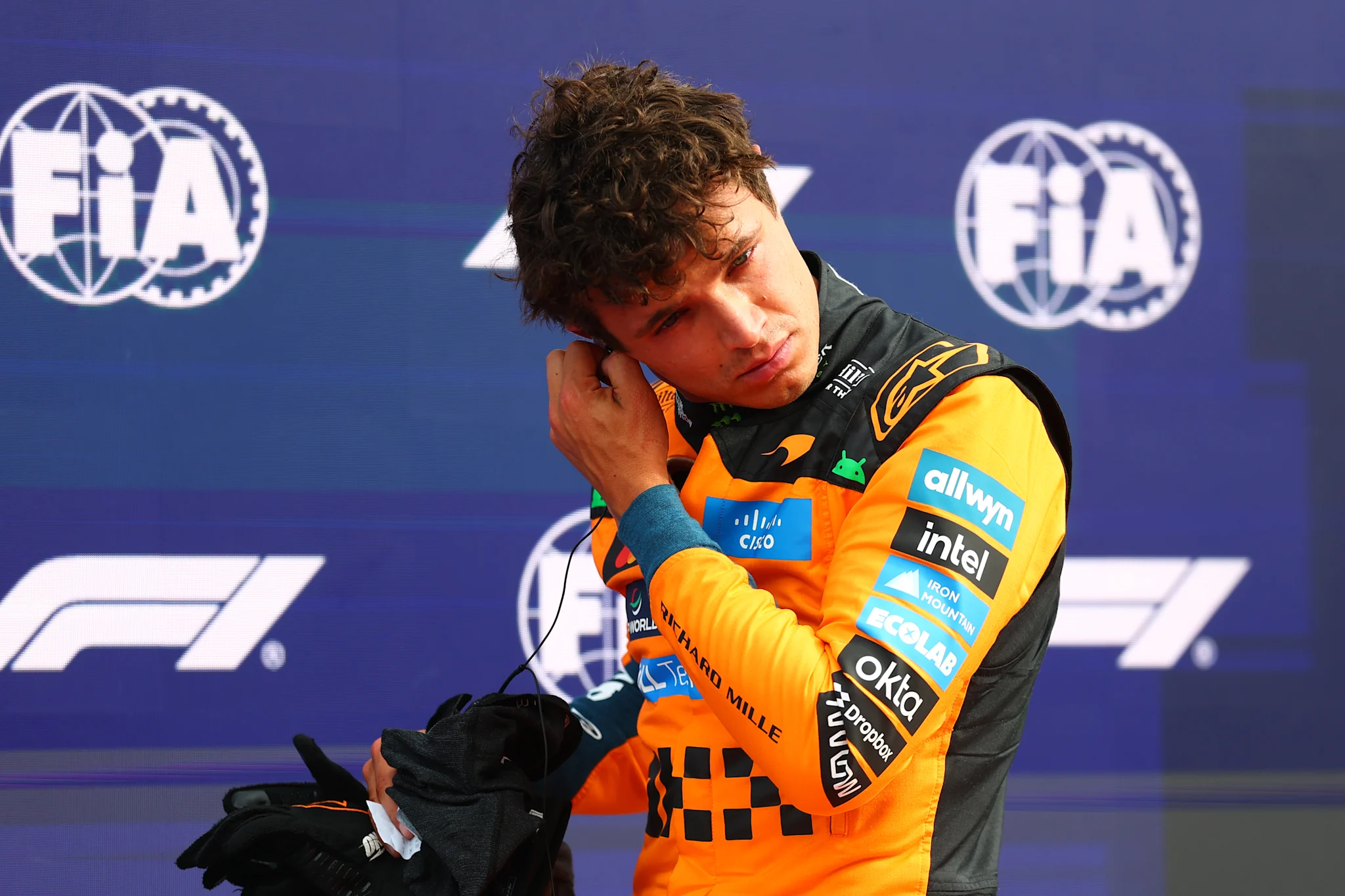 Norris reacts to being beaten to Zandvoort Sprint pole thumbnail