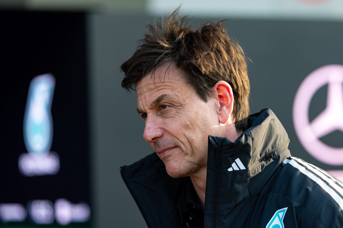 Toto Wolff keeps Mercedes grounded ahead of crucial Canadian GP upgrades source thumbnail