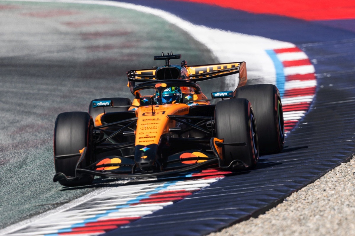 Andrea Stella calls on McLaren to step up development "intensity" to catch Mercedes source thumbnail