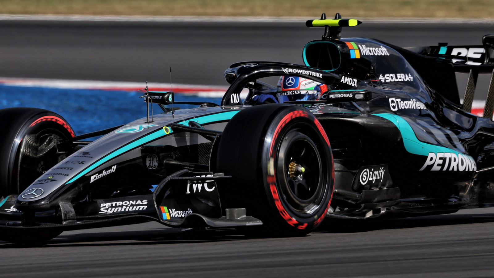 Antonelli admits team call made him 'stressed' on Silverstone pole lap source thumbnail