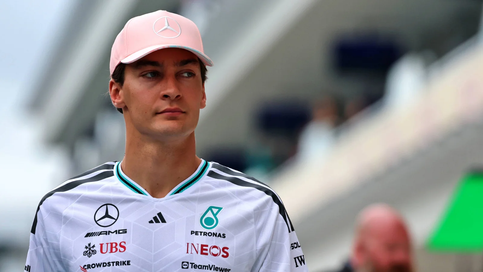 George Russell ‘alarm bells' ringing after early season performance slump? source thumbnail