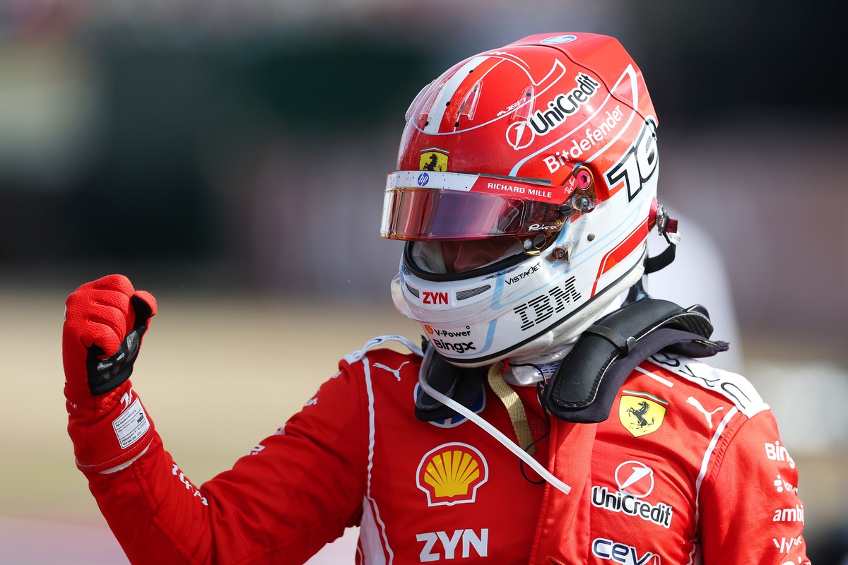 F1 British GP: Charles Leclerc wins as Kimi Antonelli hits trouble thumbnail