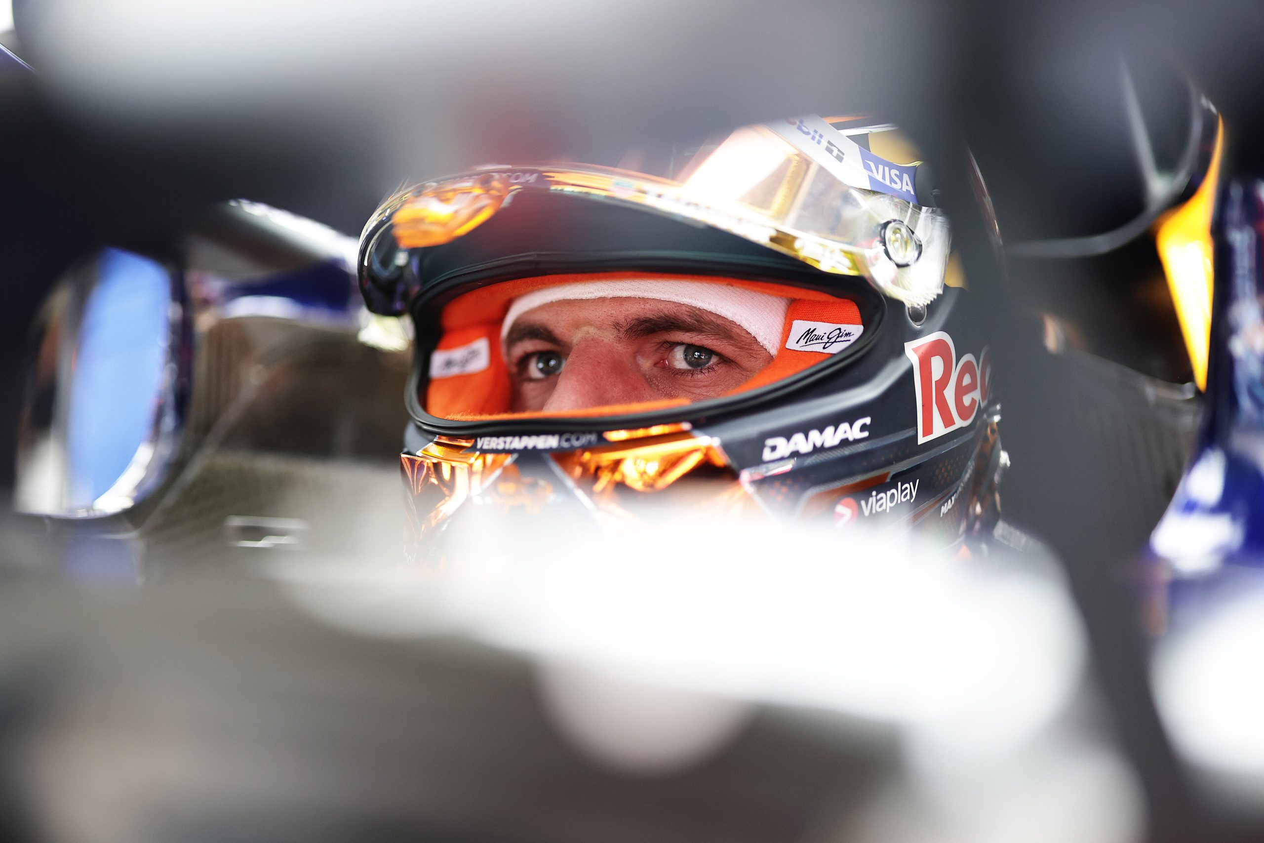 Verstappen beyond ‘desperate' as RB22 issues pile on in Hungary thumbnail