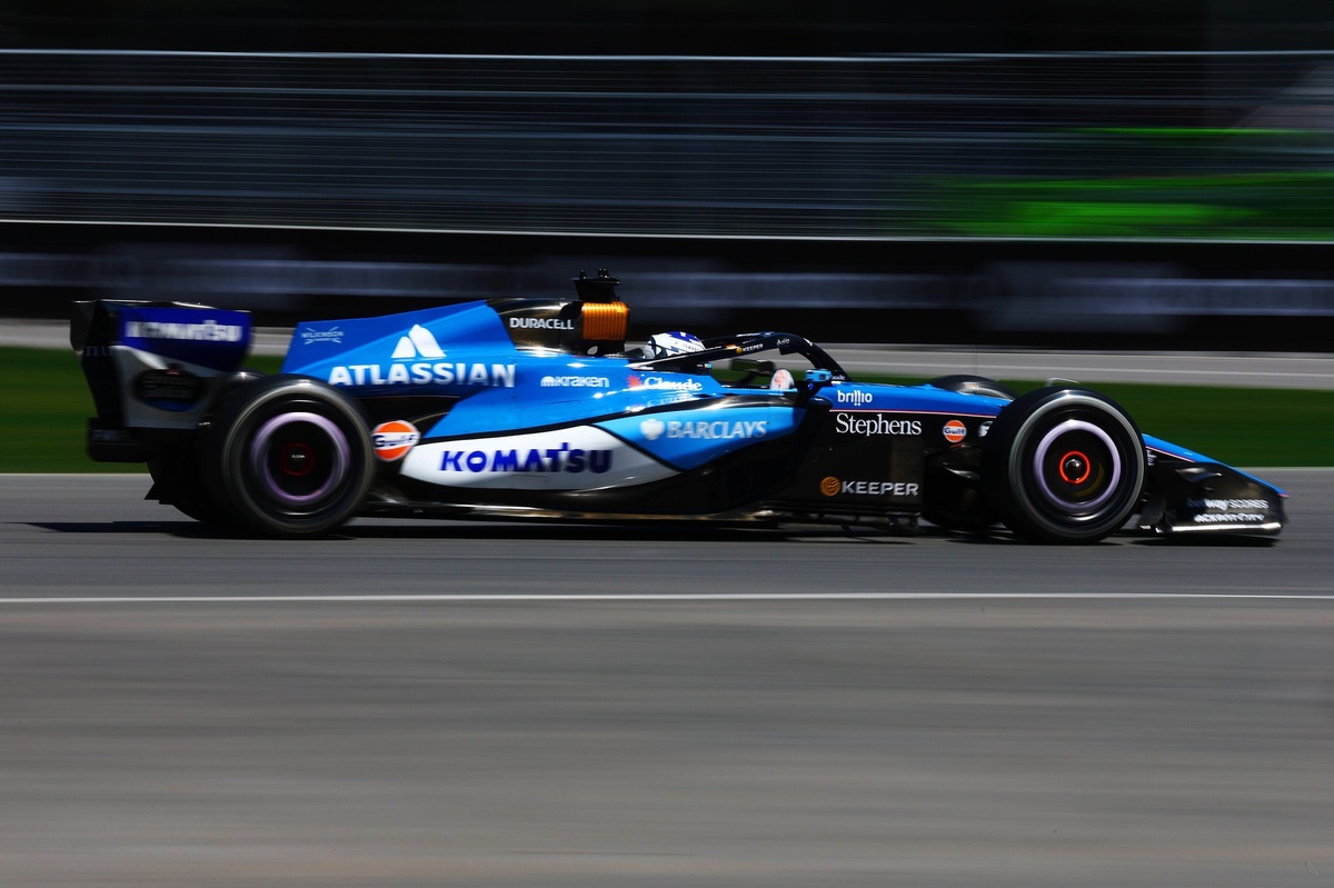 Alex Albon to miss Canadian GP sprint qualifying as James Vowles reveals extent of crash damage thumbnail