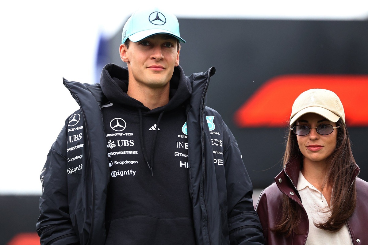 Jamie Chadwick warns George Russell Canada GP retirement may have saved Mercedes from fallout thumbnail