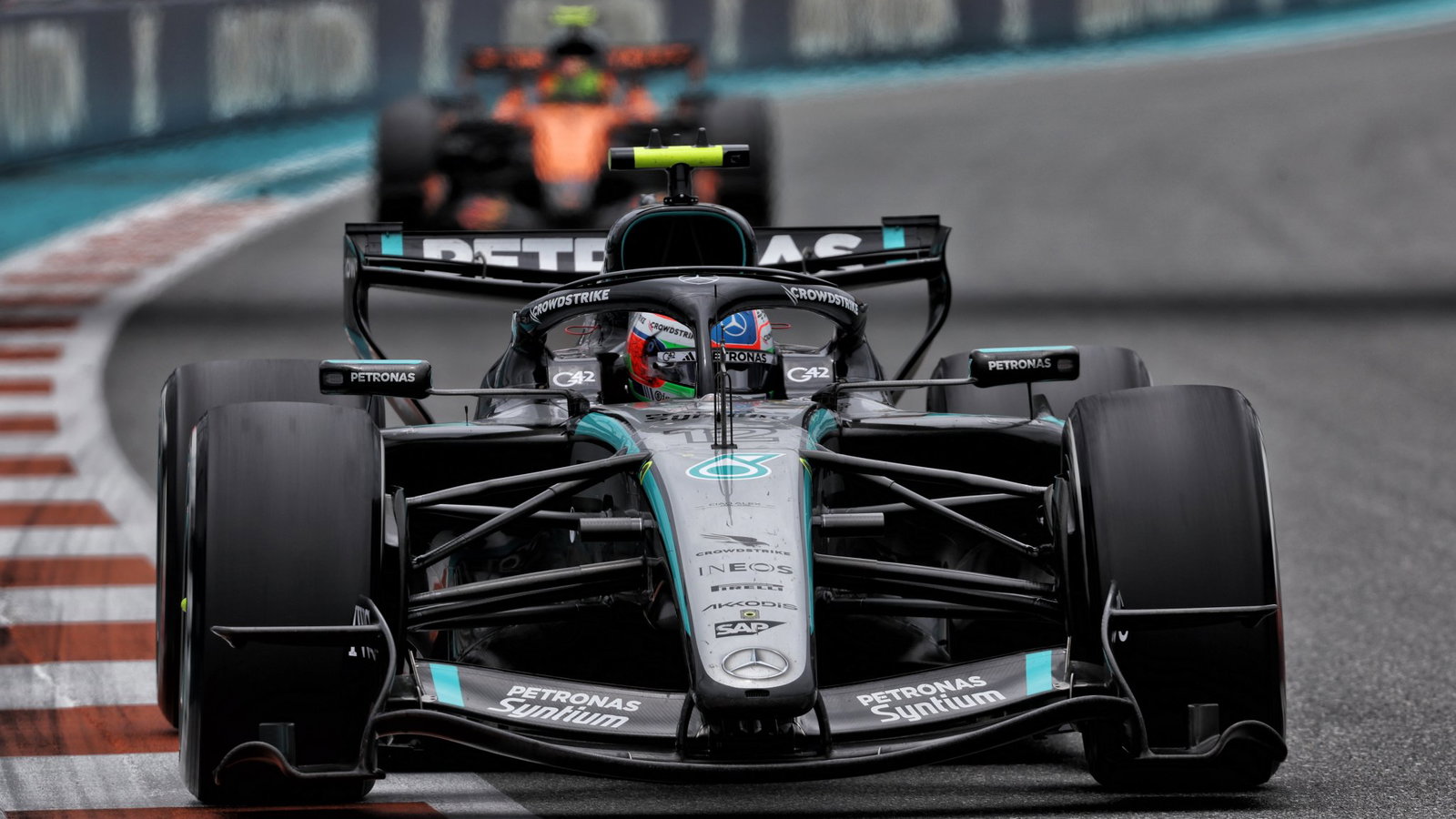 McLaren pinpoints where Mercedes' F1 car is faster source thumbnail
