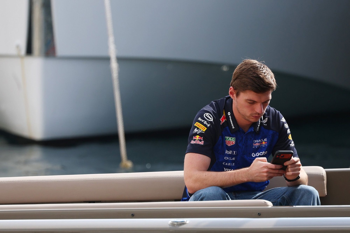 Max Verstappen's Monaco GP retirement sparks Kimi Raikkonen comparison thumbnail
