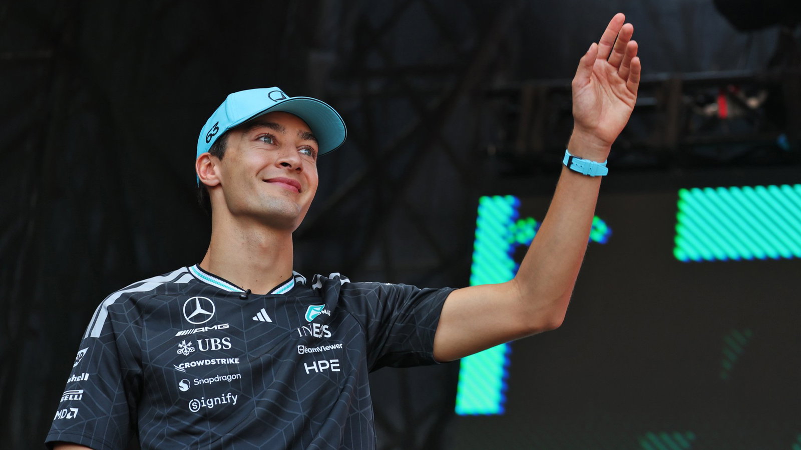 Mercedes sheds more light on George Russell's Hungary F1 start issue thumbnail
