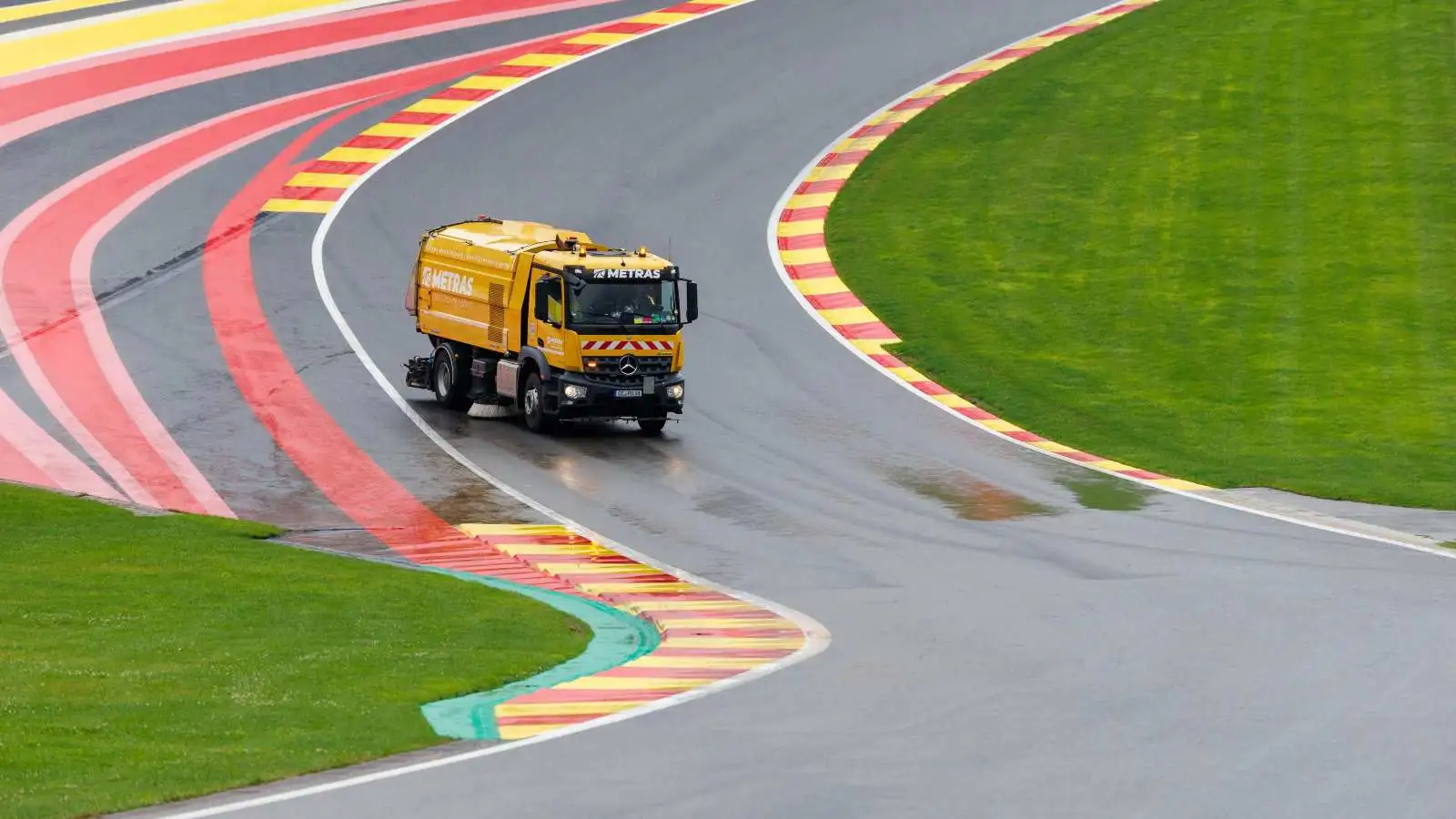 Spa rain threat could expose biggest unanswered question in F1 2026 source thumbnail
