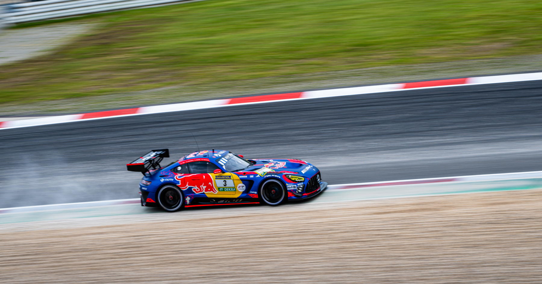 Max Verstappen suffers heartbreak as sister Mercedes heads for victory at Nurburgring thumbnail