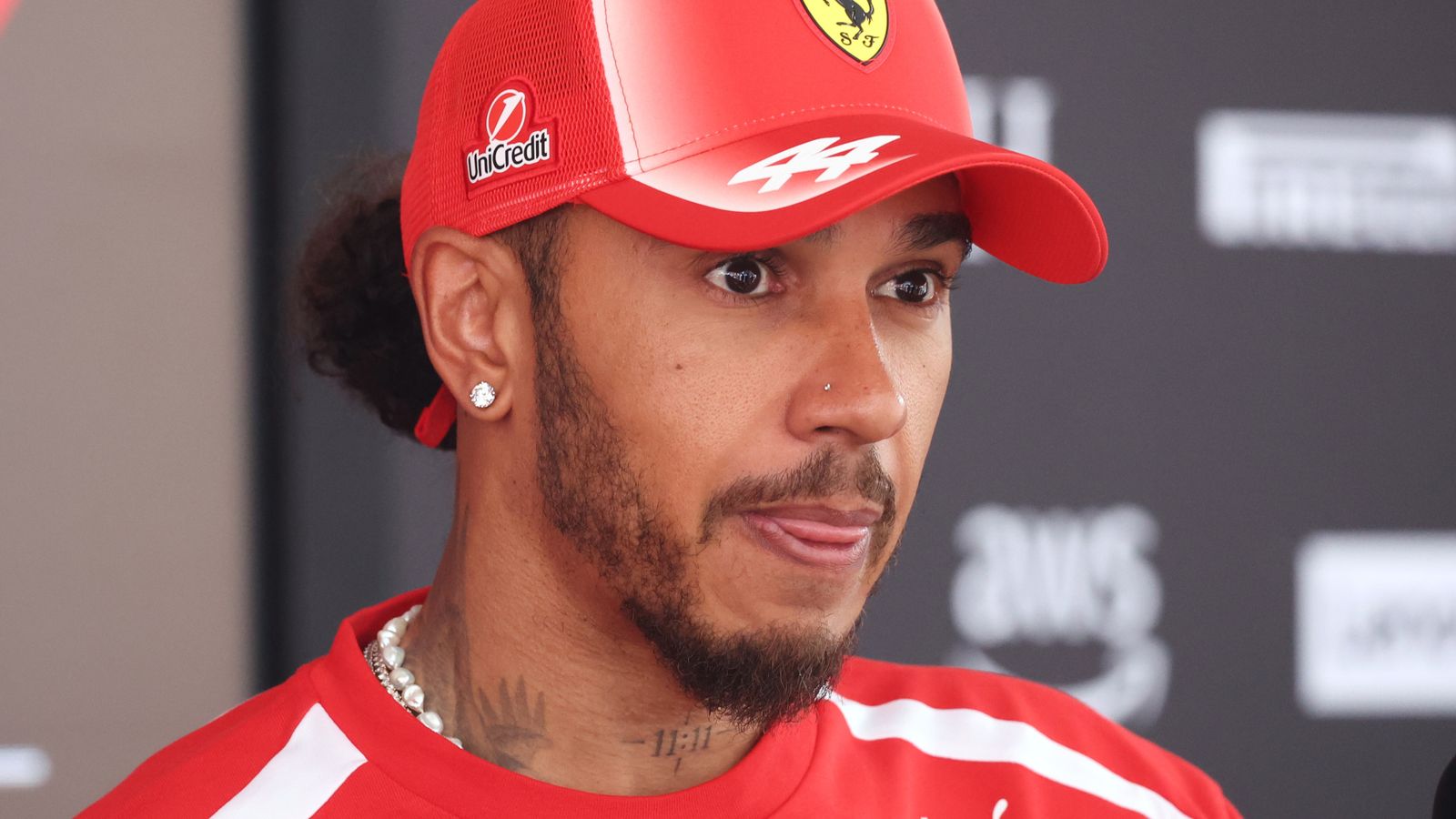 Hamilton tells himself to 'step it up' after Spa setbacks source thumbnail